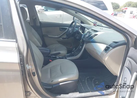 2016 Hyundai Elantra Se z USA, uszkodzony, nr VIN 5NPDH4AE3GH662650